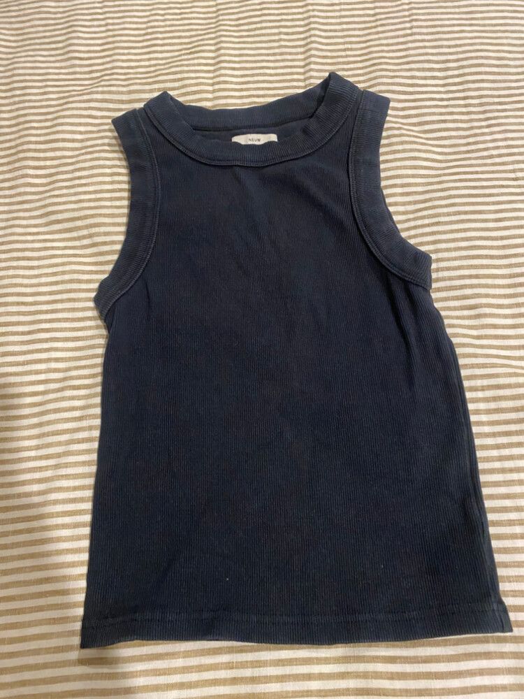 Neuw Black Top