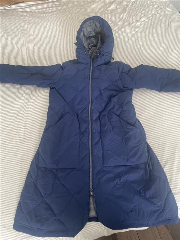 Long hooded downcoat- Navy