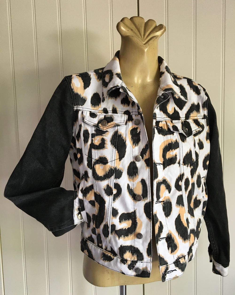 JACKET Black & Leopard Print Denim Biker Bomber  MinkPink Sz M Cropped Pockets