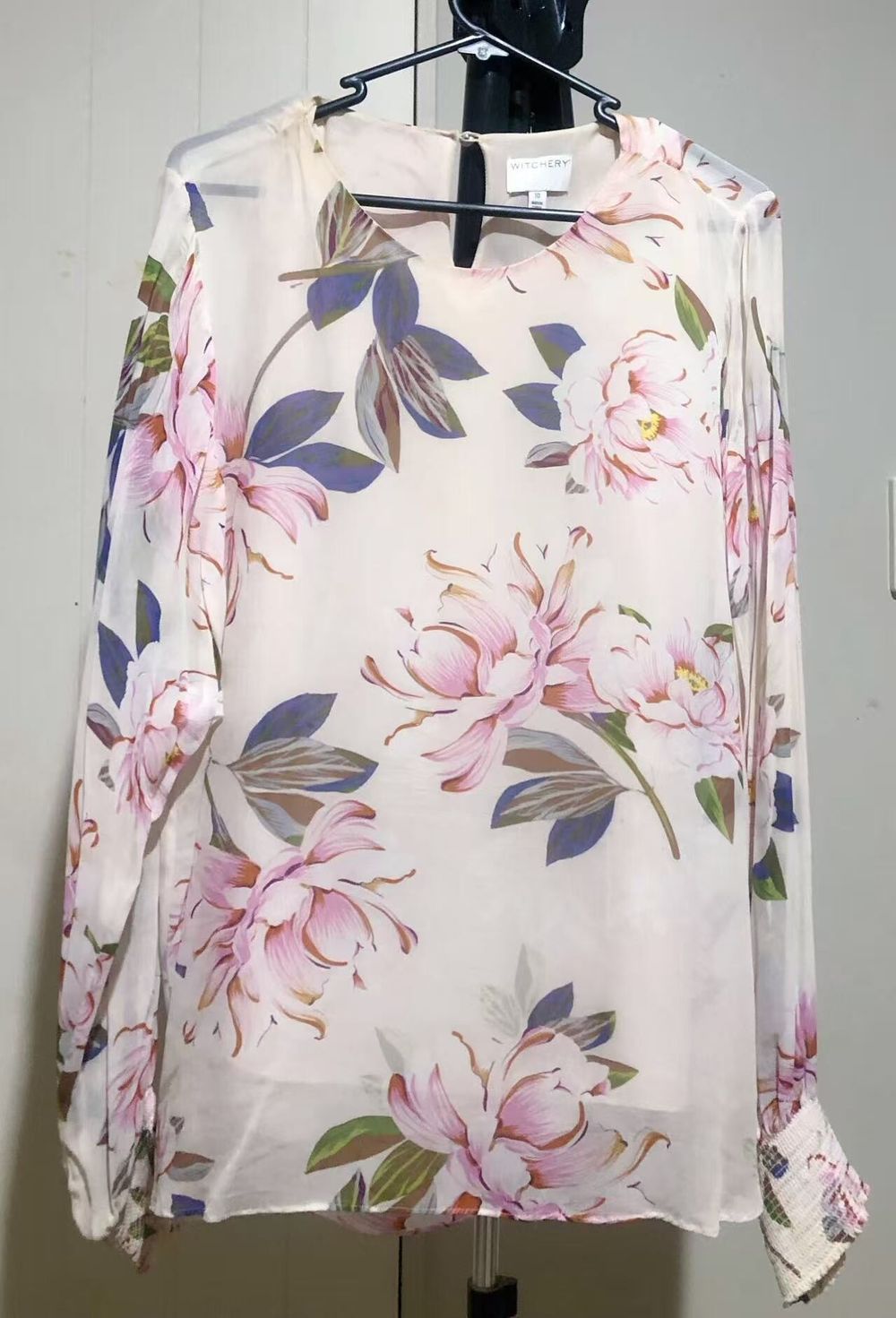 Witchery pink floral long sleeve shirt