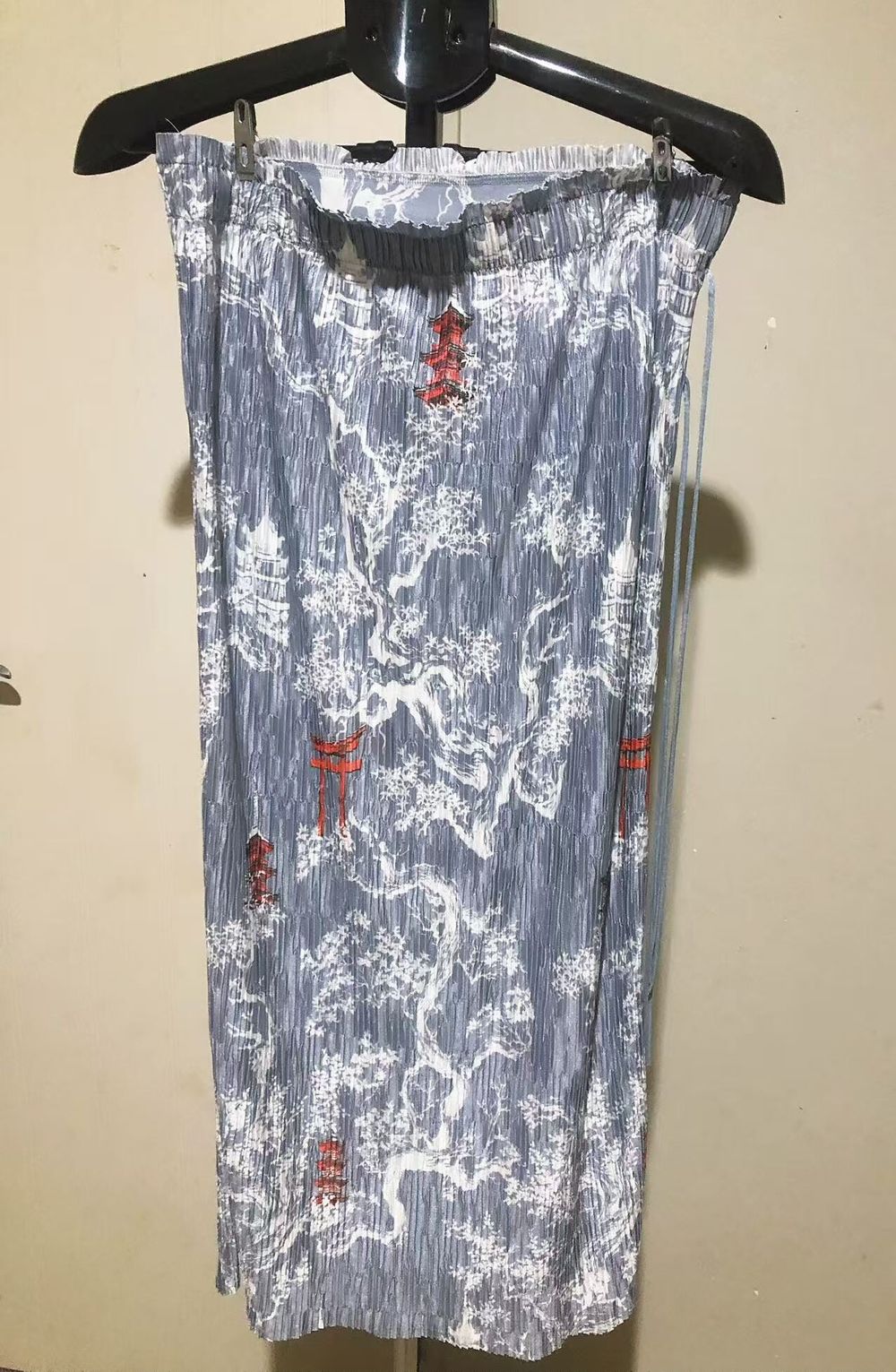 zara Printed skirt with tree and building design