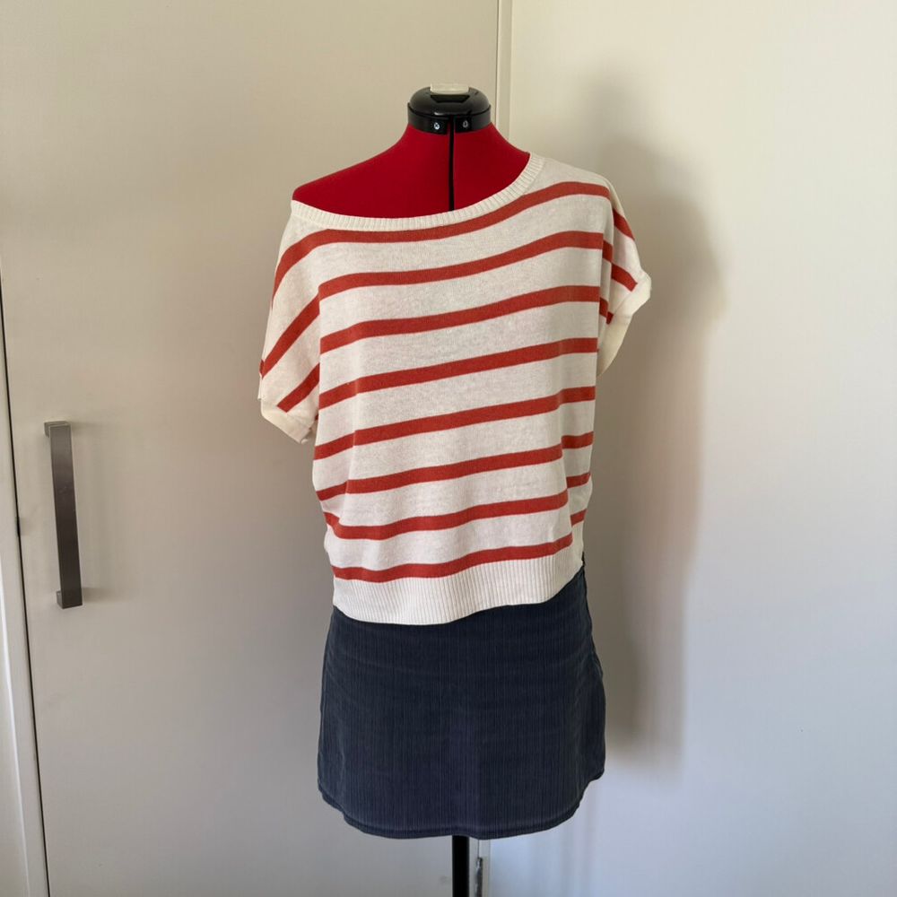 Uniqlo White and orange Striped knit linen cotton Top