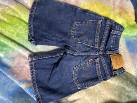 Levi’s 550 Size 6
