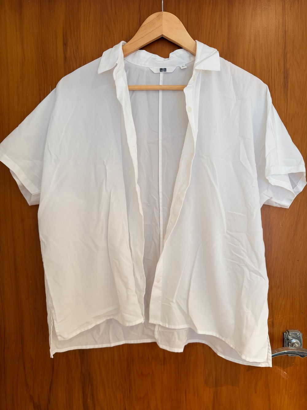 Uniqlo White Shirt