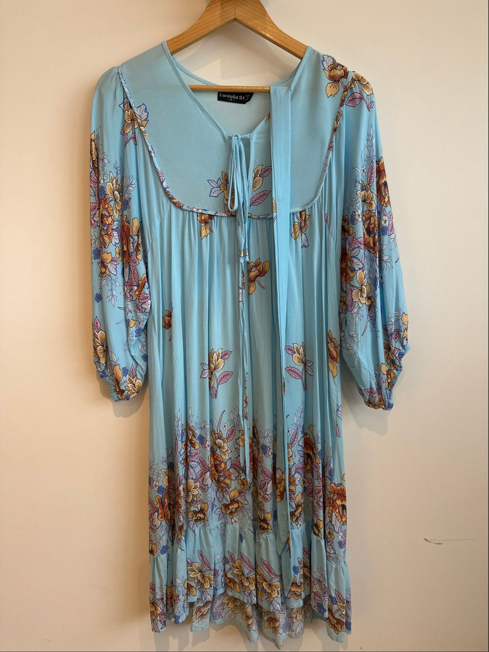Cordelia st size 8 blue floral dress