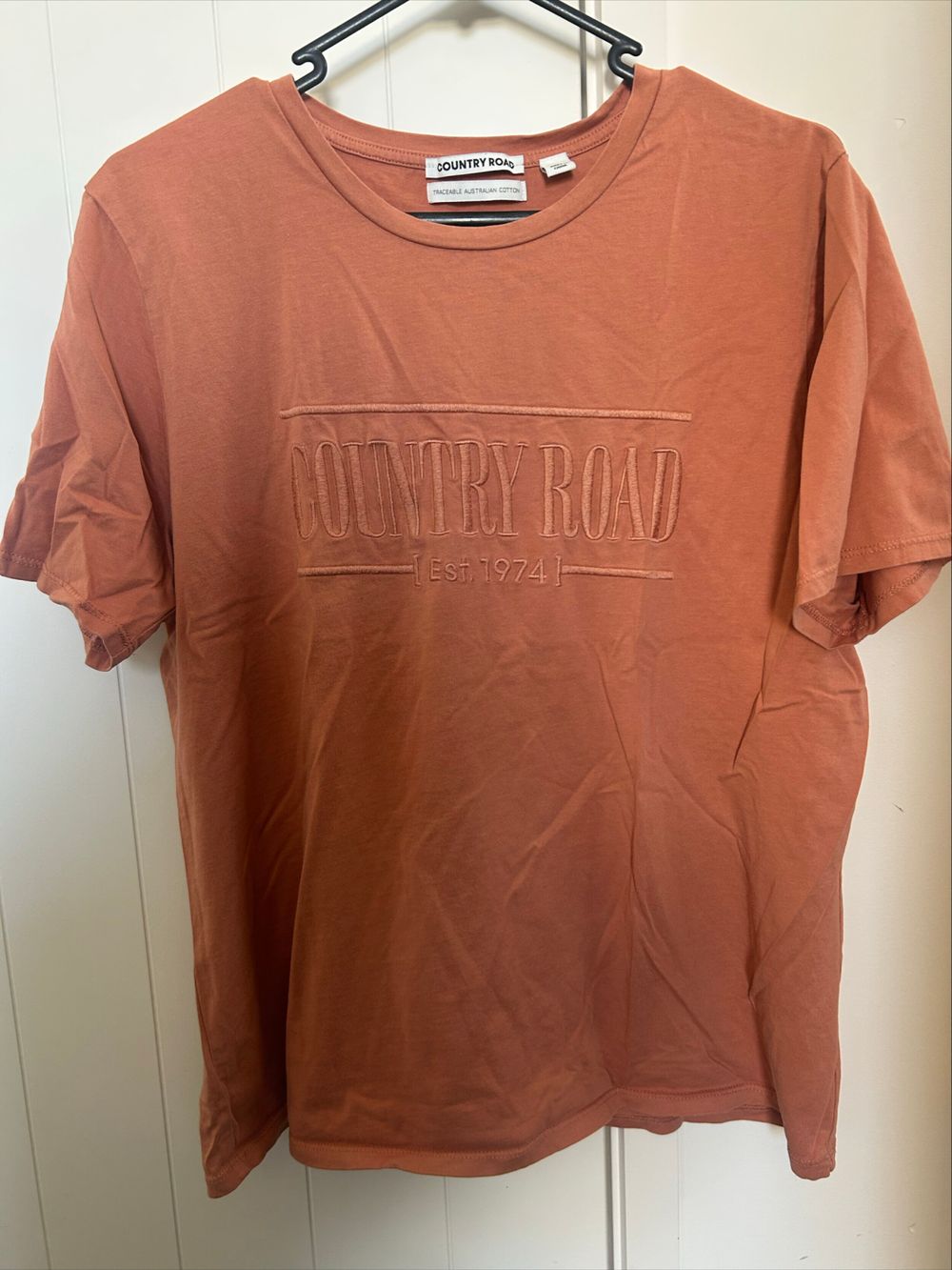 Country Road Rust Embossed Logo T-Shirt