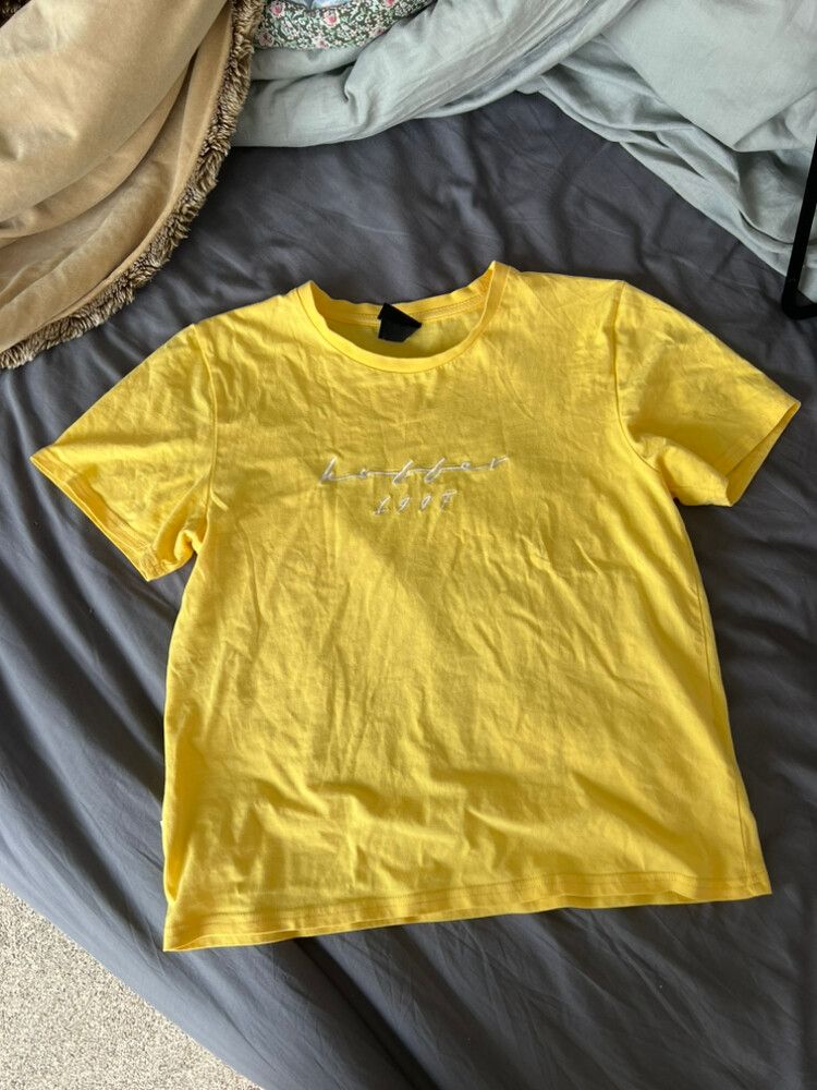 yellow Huffer t-shirt