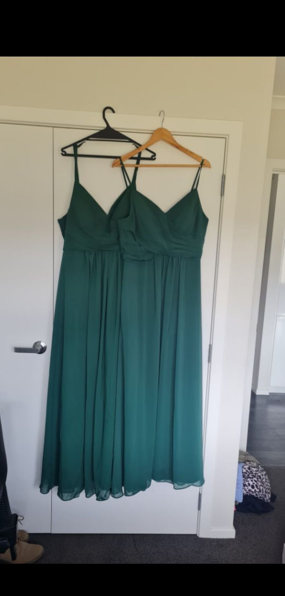 emerald green chiffon bridesmaid dresses Hunter Green Double V-Neck Chiffon Bridesmaid Dress with – FancyVestido main image 0