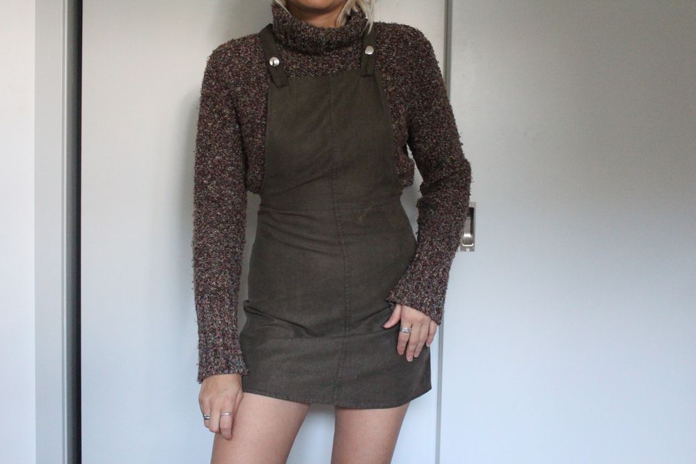 Dungaree dress