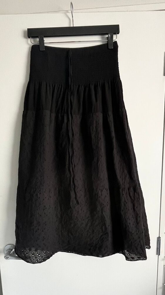 Broderie Anglaise Midi Skirt