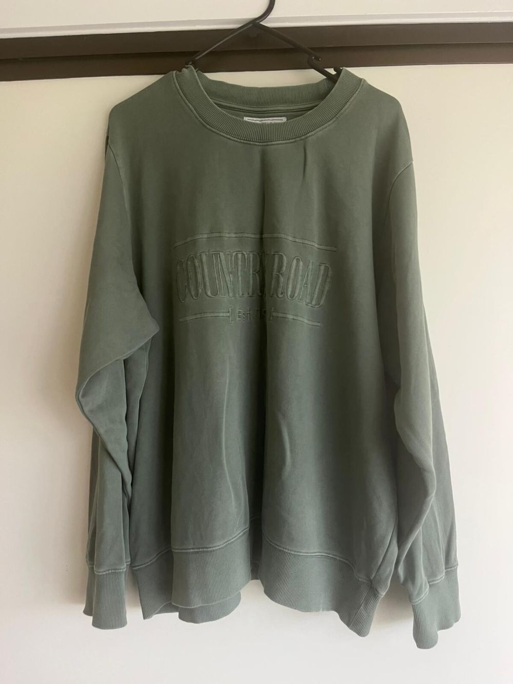 Country Road Green Sweatshirt
