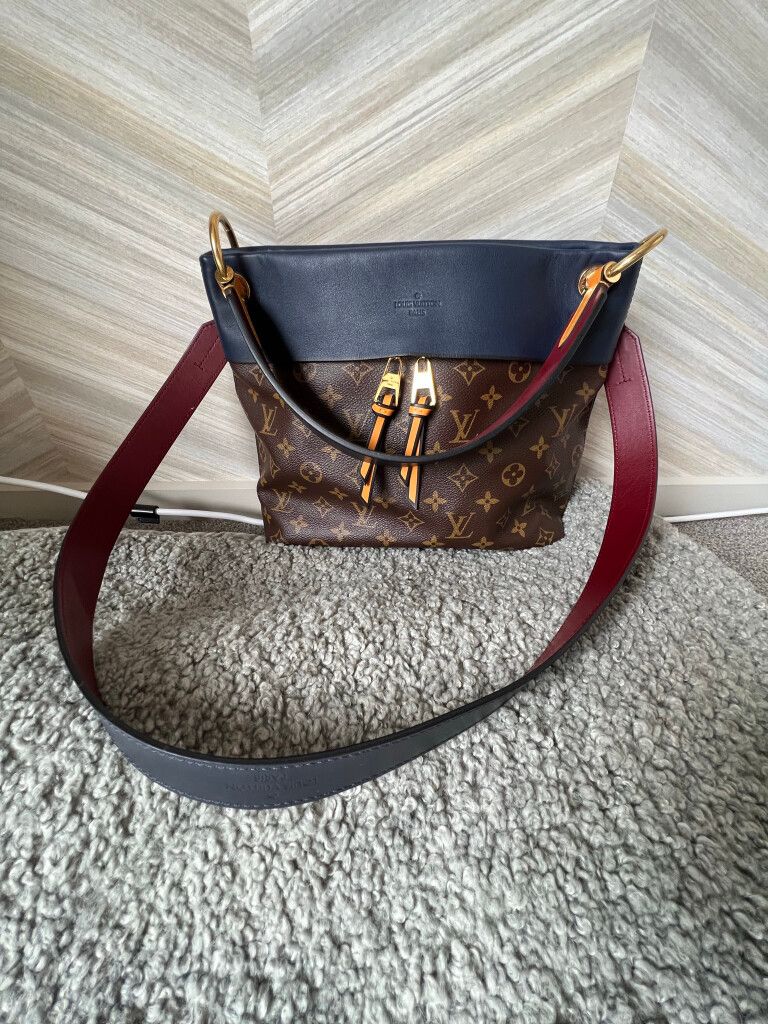 Louis Vuitton Tuileries Besace