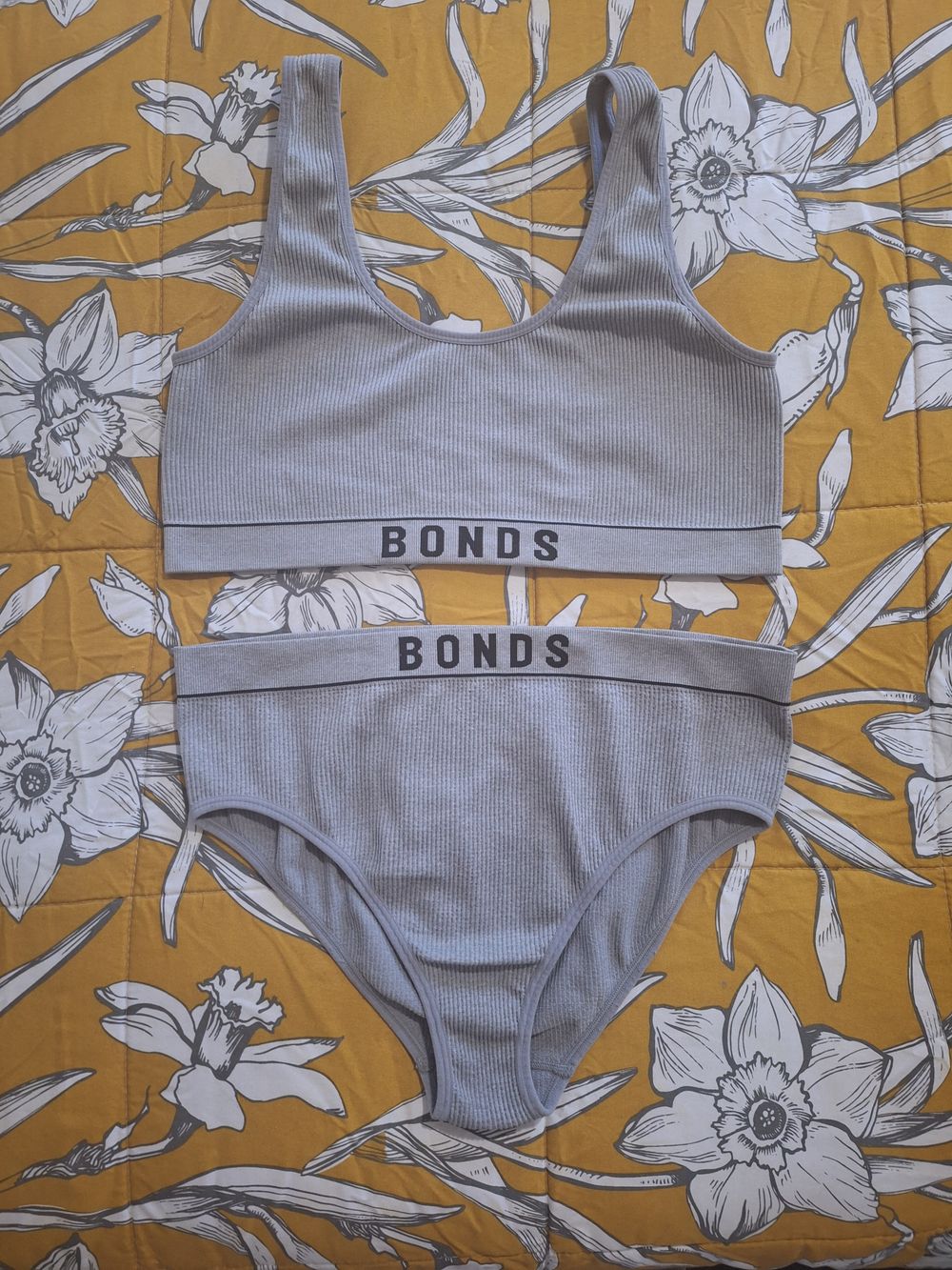 Bonds Set
