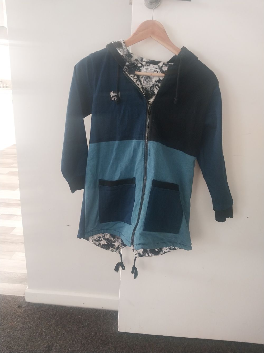 Kissed by Radicool Jacket