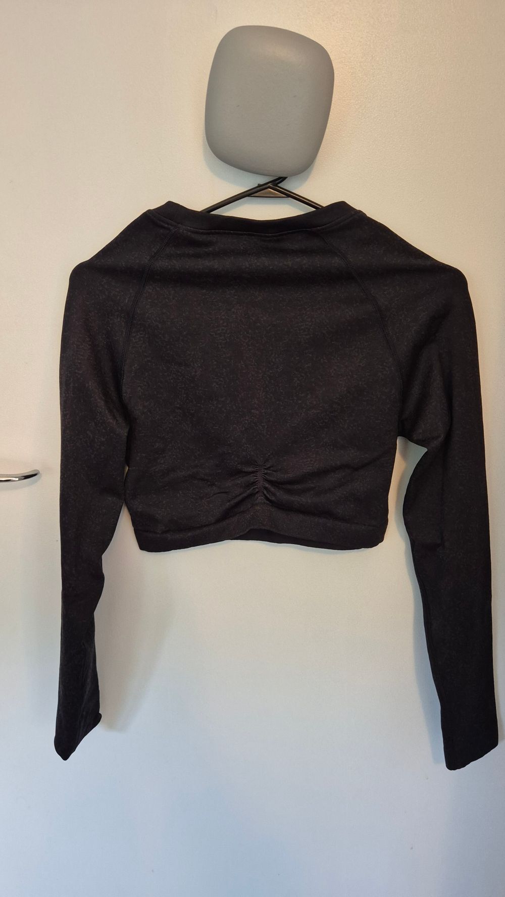 Gymshark Black Cropped Long Sleeve Top