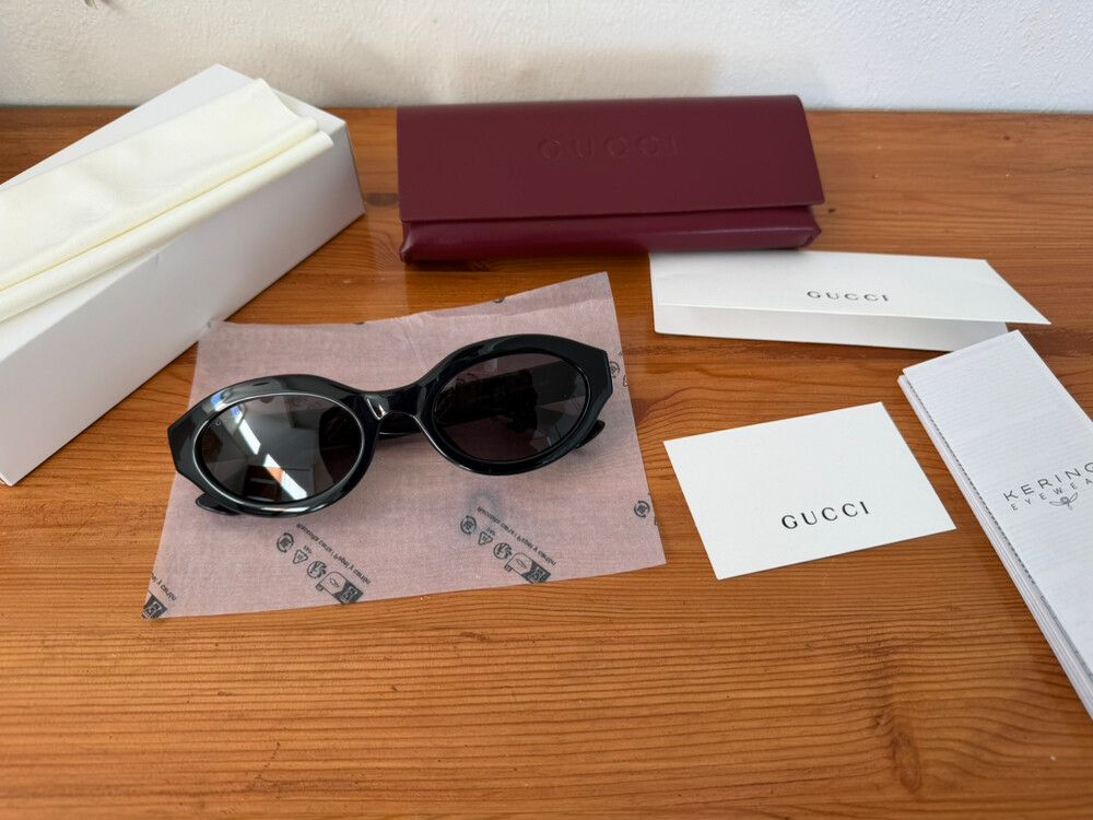 Gucci Black GG sunglasses (Brand new in box)