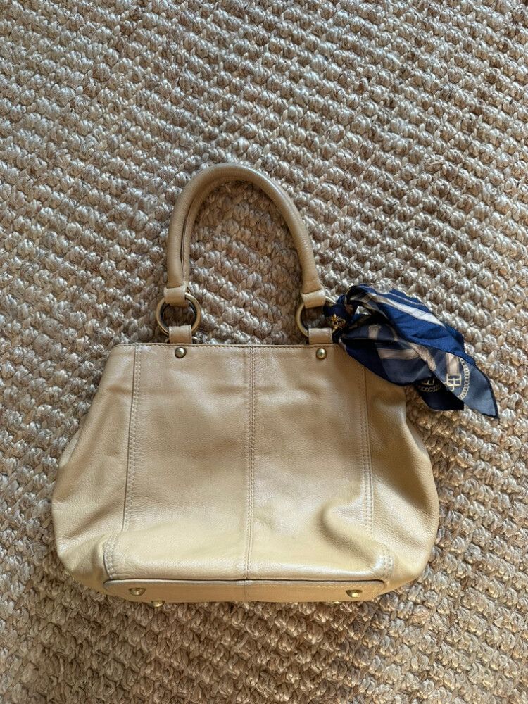 Lemon Leather Condura Handbag