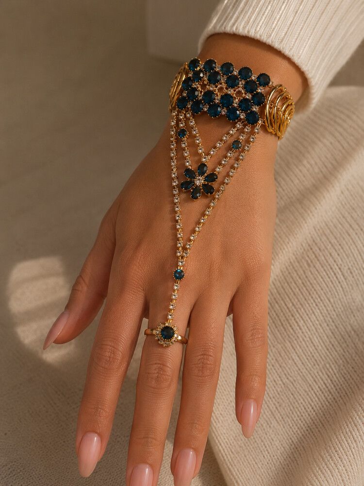 Y2K boho glam statement hand chain ✨