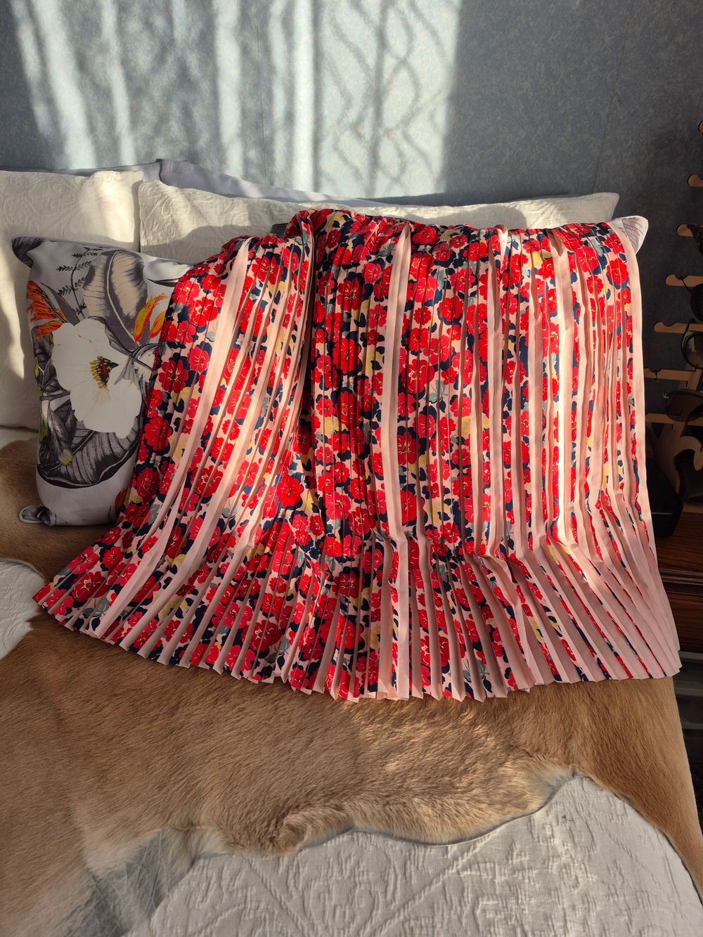 Floral Pleated A-line Skirt.