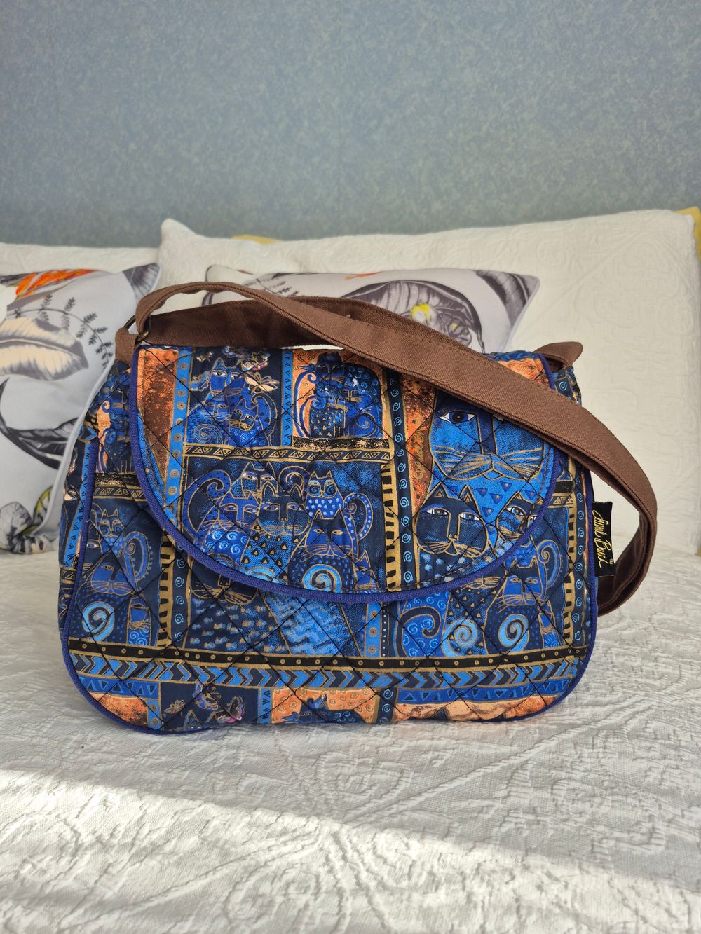 Laurel Burch Feline Crossbody Bag
