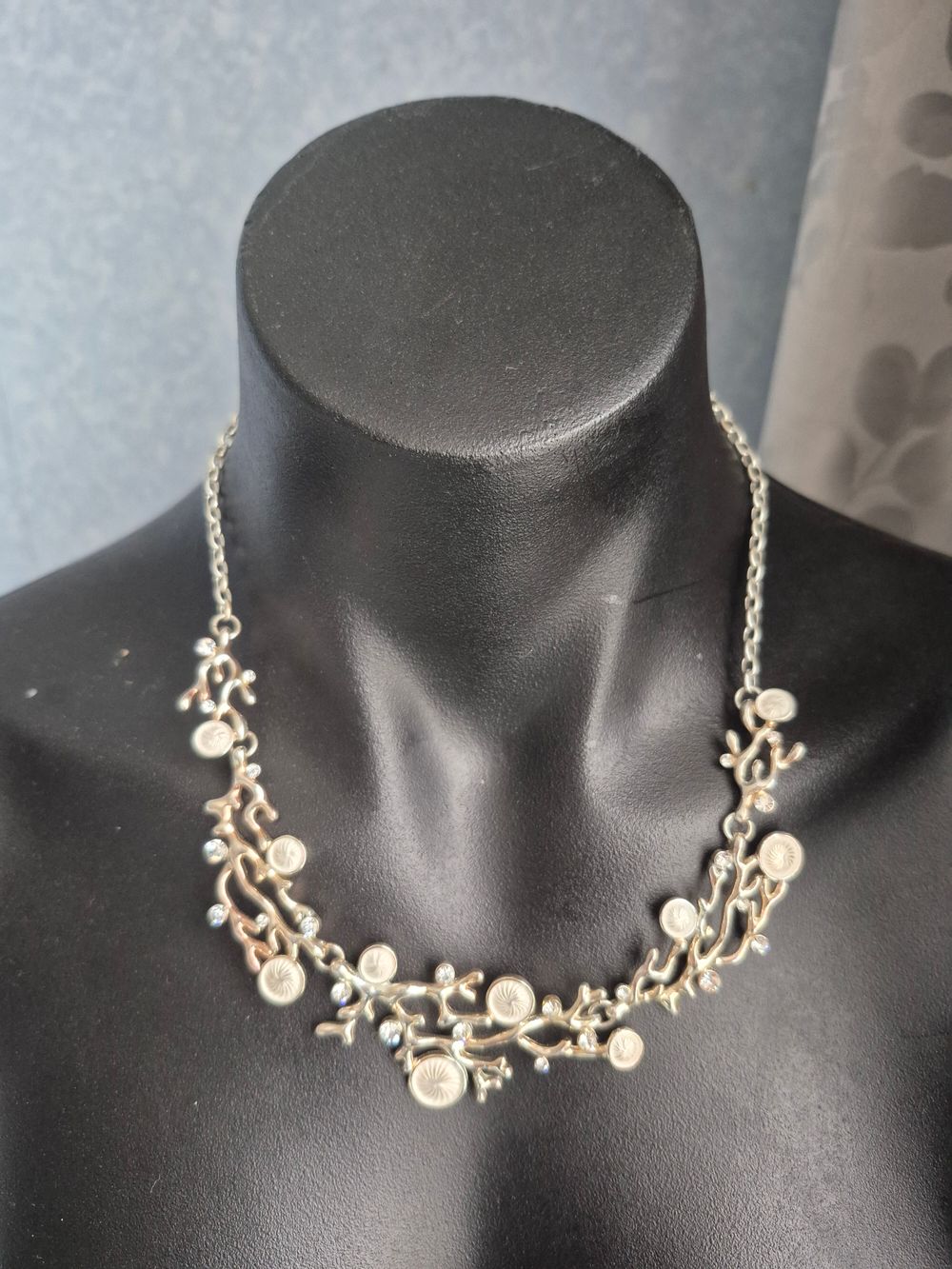 Silver Tone Necklace with Matching Earrings.