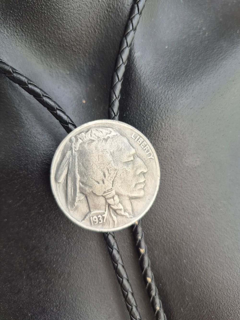 Siskiyou Buckle Co Liberty 1932 Buffalo Head Bolo Tie