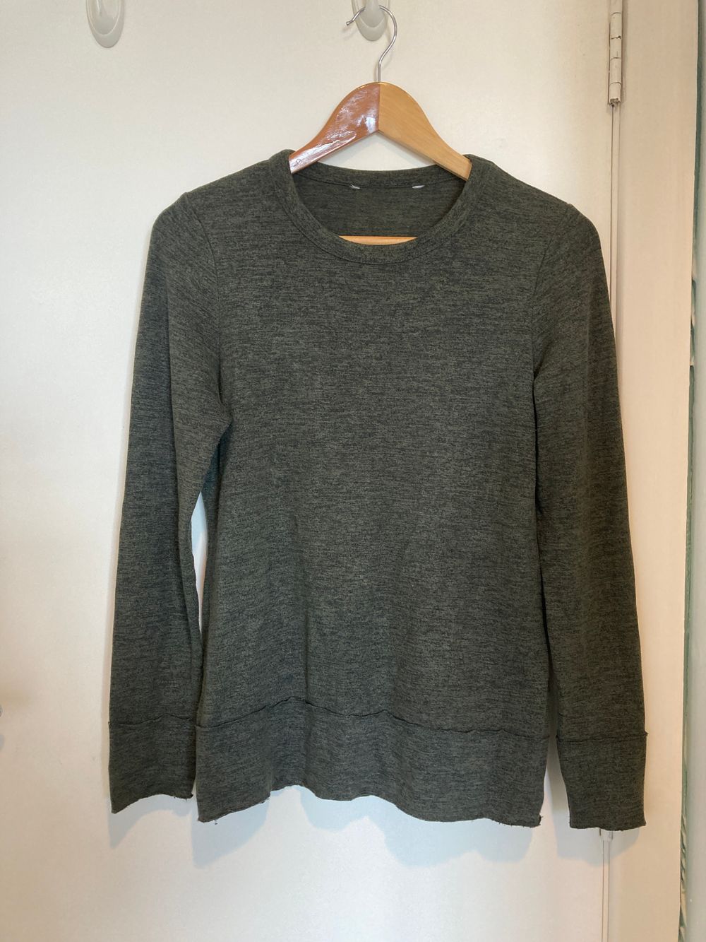 Pullover sweater shirt