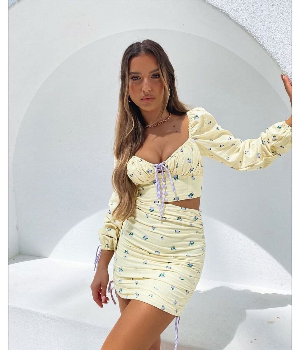 Stay Here Forever linen blend crop top