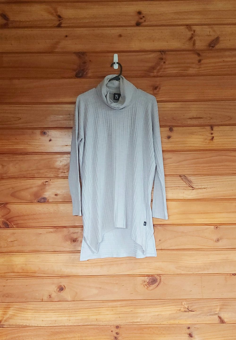 light grey long jumper