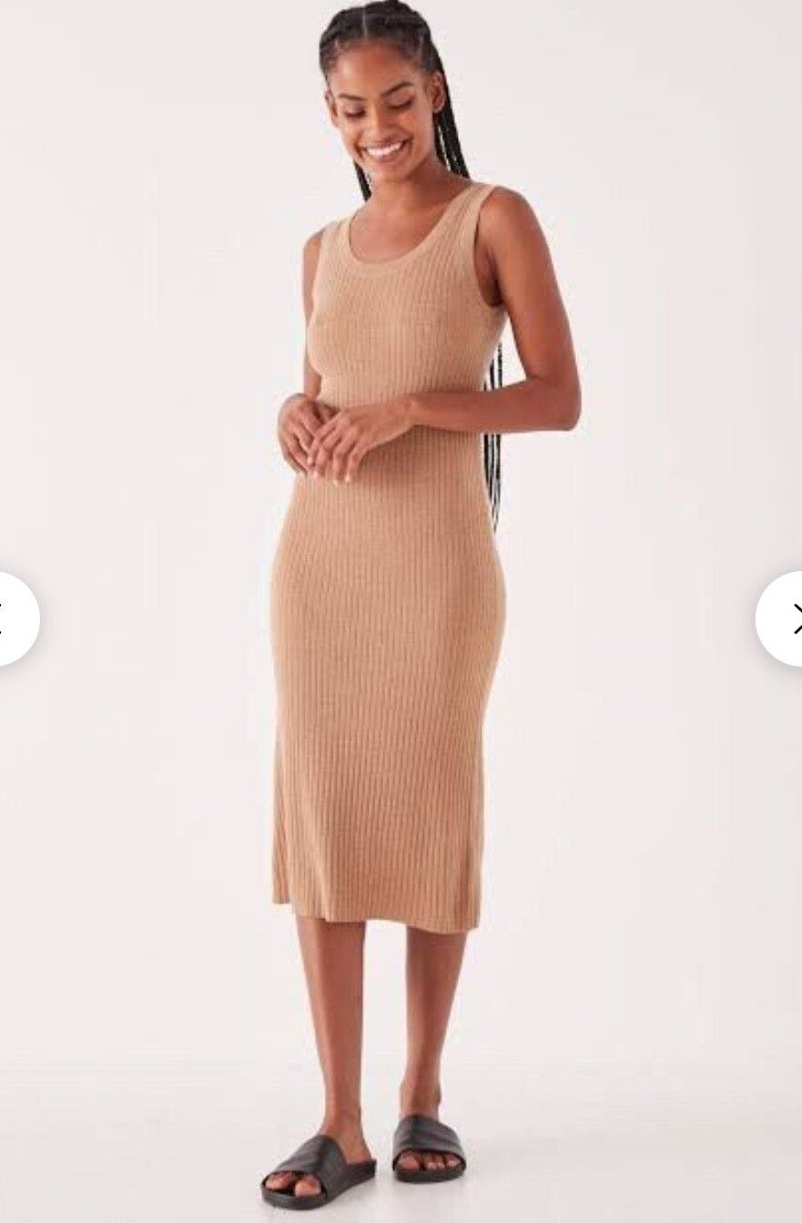100% wool Ella midi knit dress