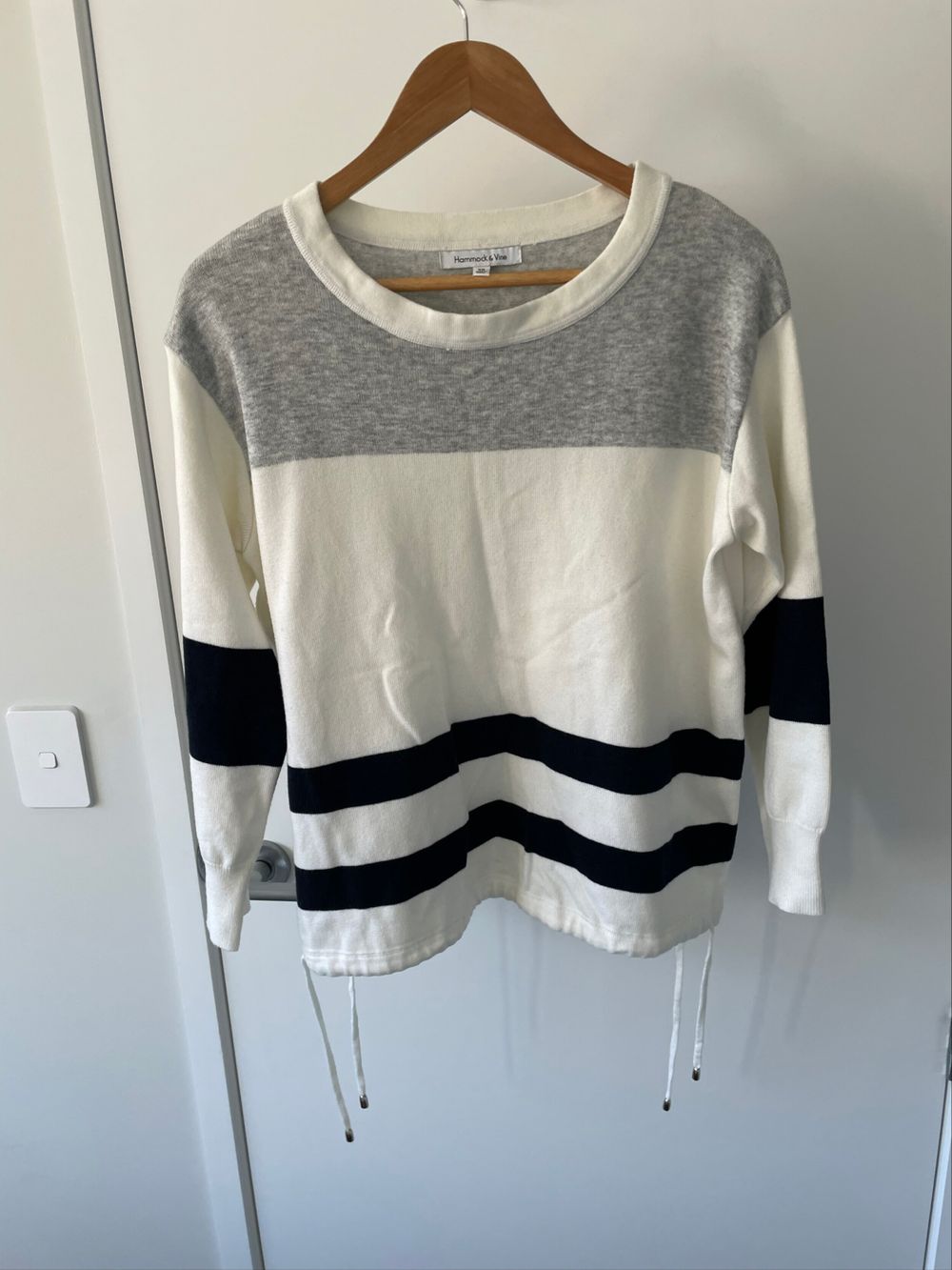 Hammock & Vine White Grey Navy Stripe Cashmere Blend Jumper