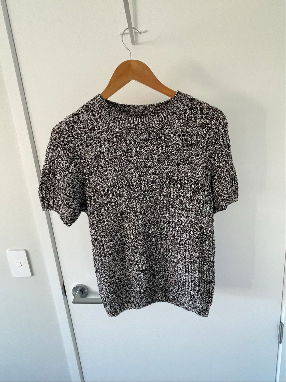 Max The Textured Knit Top size M - 100% cotton