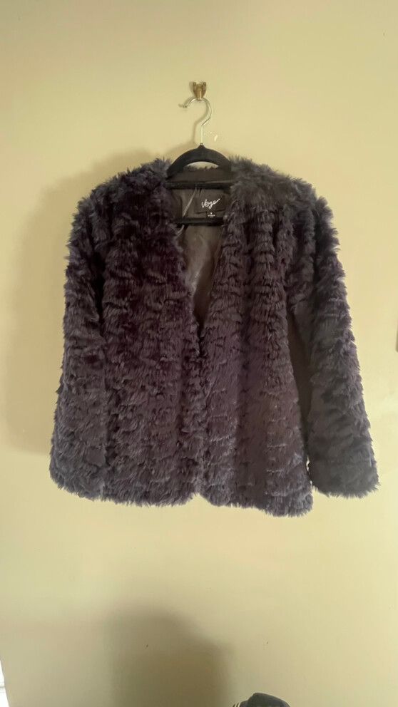 Verge Faux Fur Jacket/Cape Size S - Navy