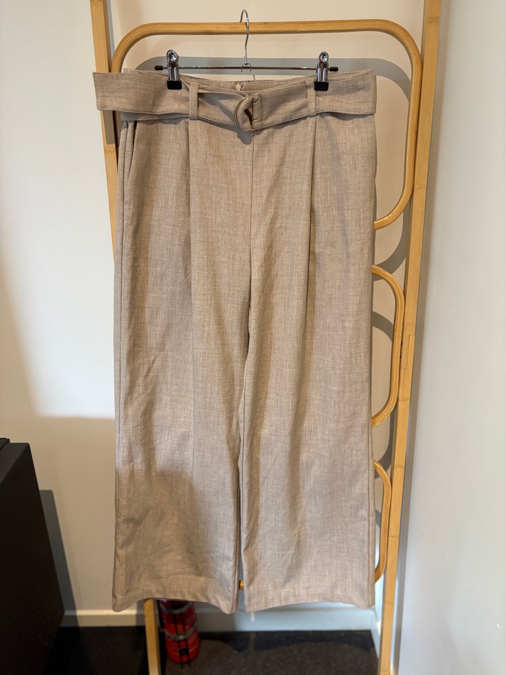 Wish The Label beige Wide Leg Pants size 12