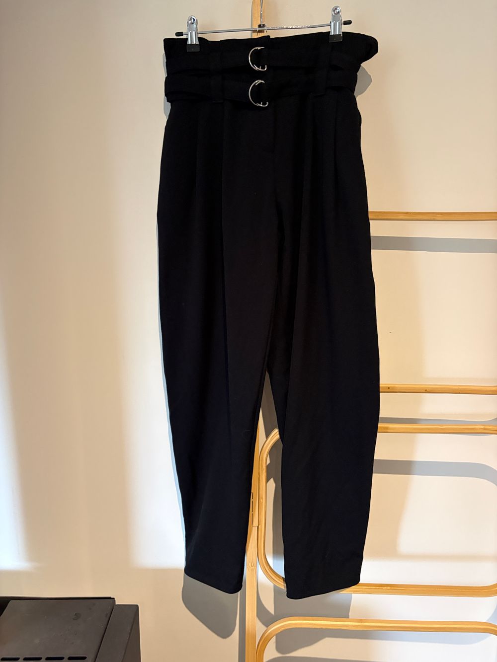 Ketz-Ke black High Waisted Tapered Pants size 12