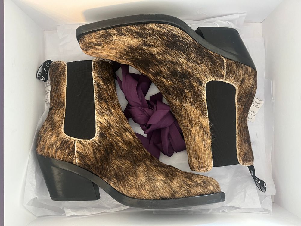 SALT & PPER CALF HAIR RIDER BOOT (DEADLY PONIES) - SIZE 37