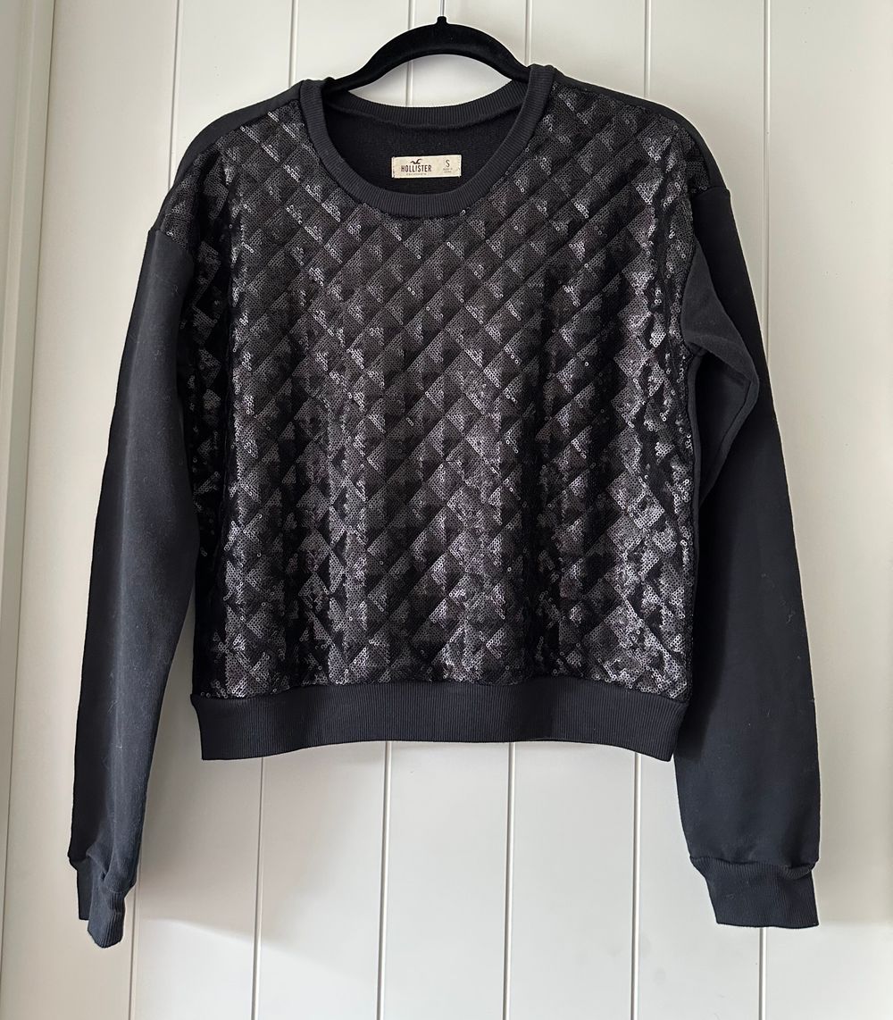 Hollister Sequins Jumper Black Size S