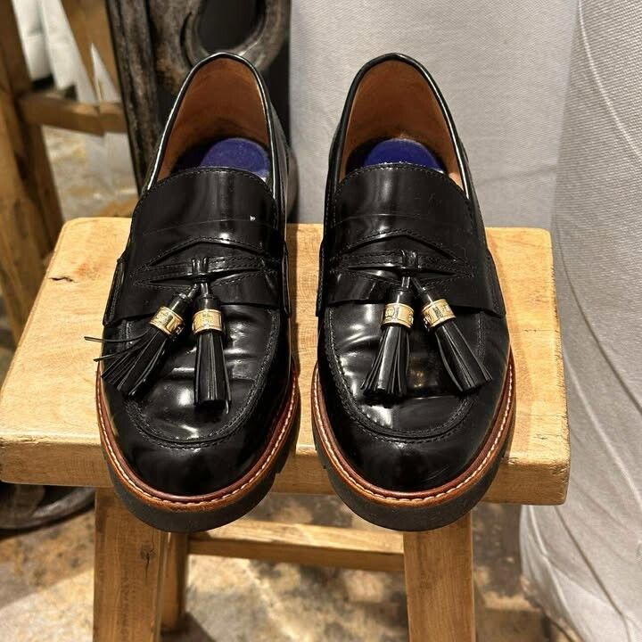 Stuart Weitzman Tassled Leather Loafer