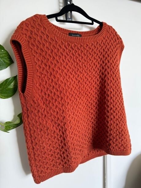Knit Sweater Vest - Orange / Warm Umber / Brick