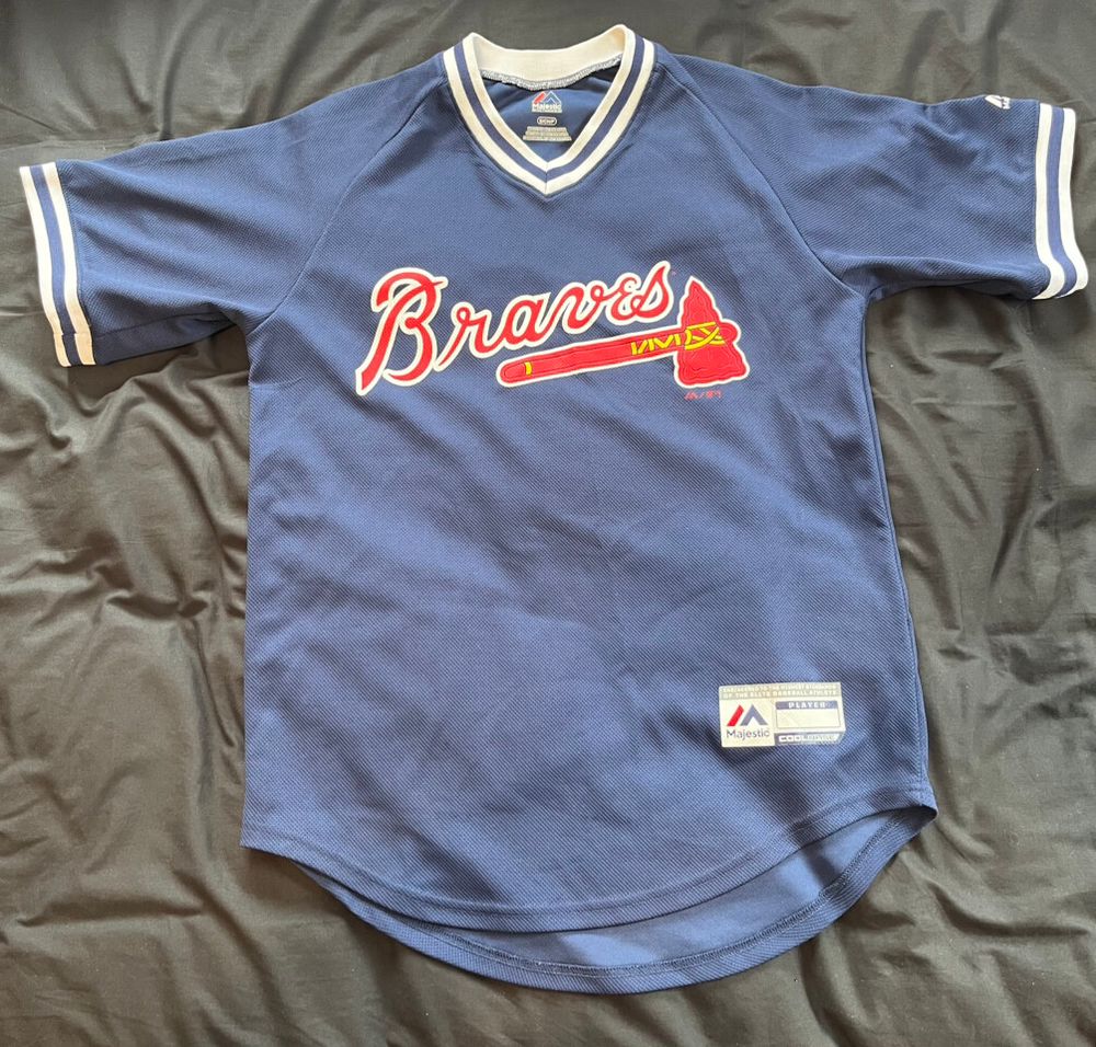 Atlanta Braves Baseball top