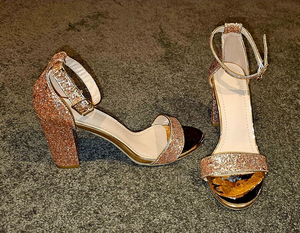 Gorgeous Shimmery Heels