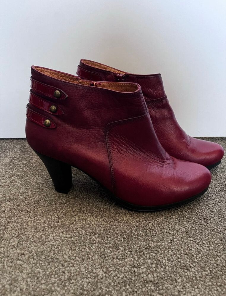 Hispanitas Ankke Boots Size 40