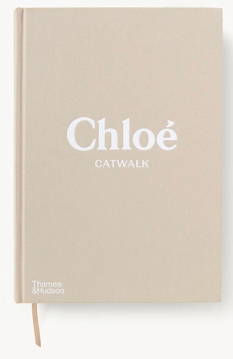 Chloe Catwalk: The Complete Collections - Book