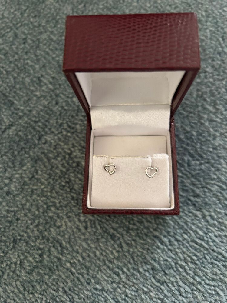 9ct White Gold Open Heart Stud Earrings