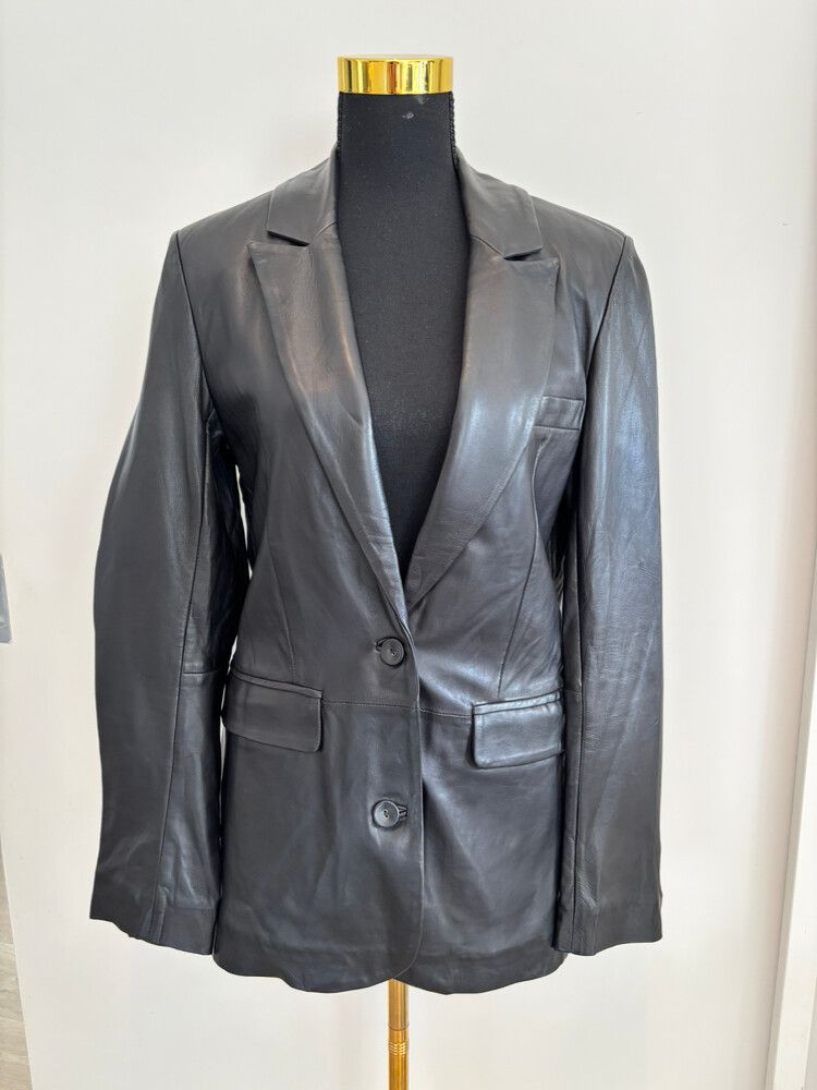 NWT Neuw Black Leather blazer