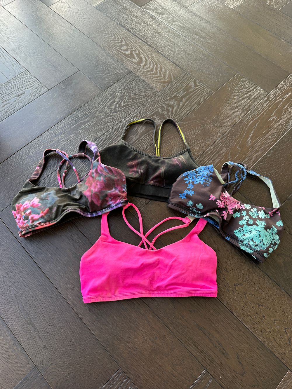 Lululemon Sports Bra - Size 4 Lulu / 8 NZ