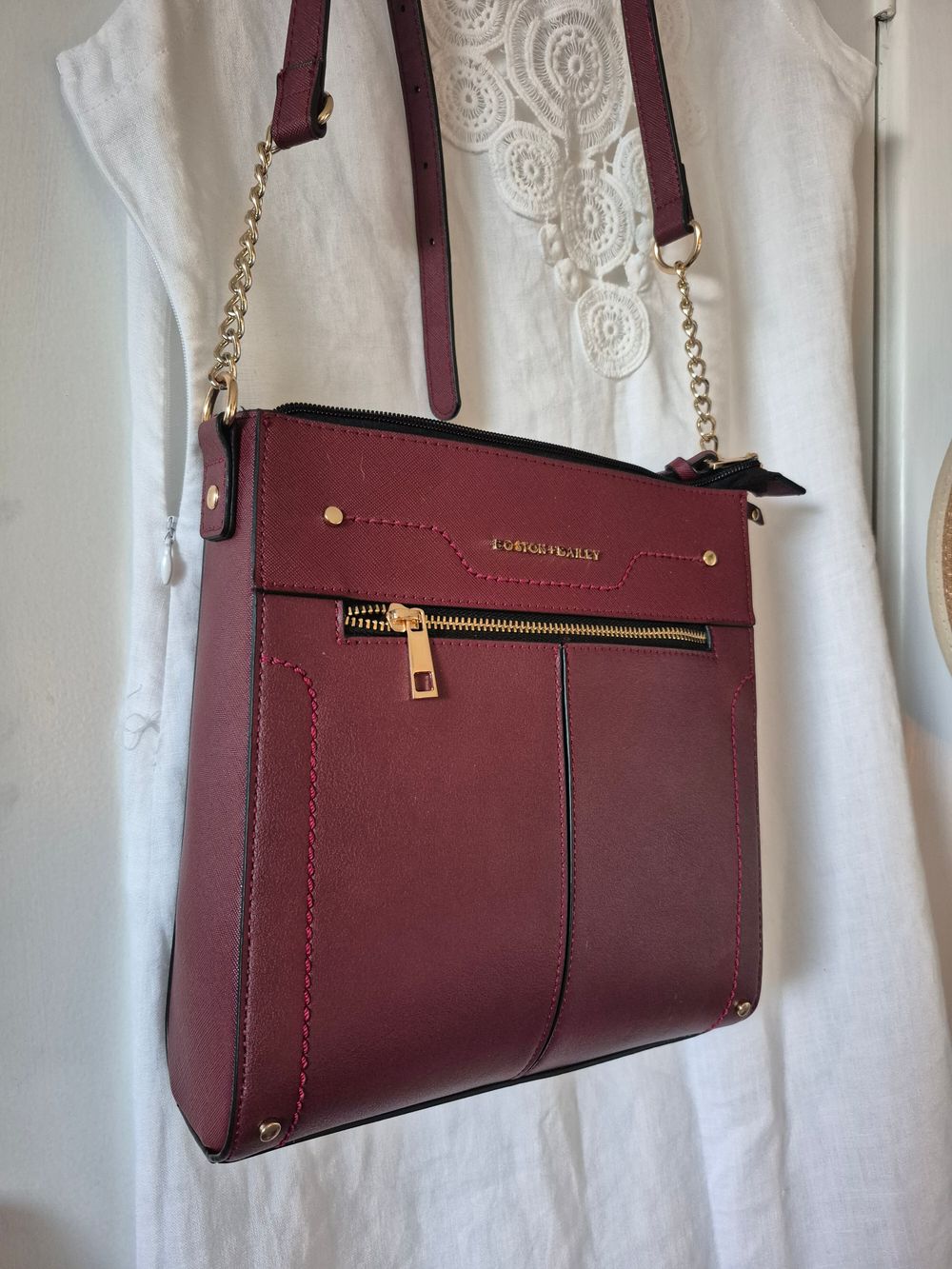 NEW - Boston & Bailey Deep Red & Gold Shoulder Bag
