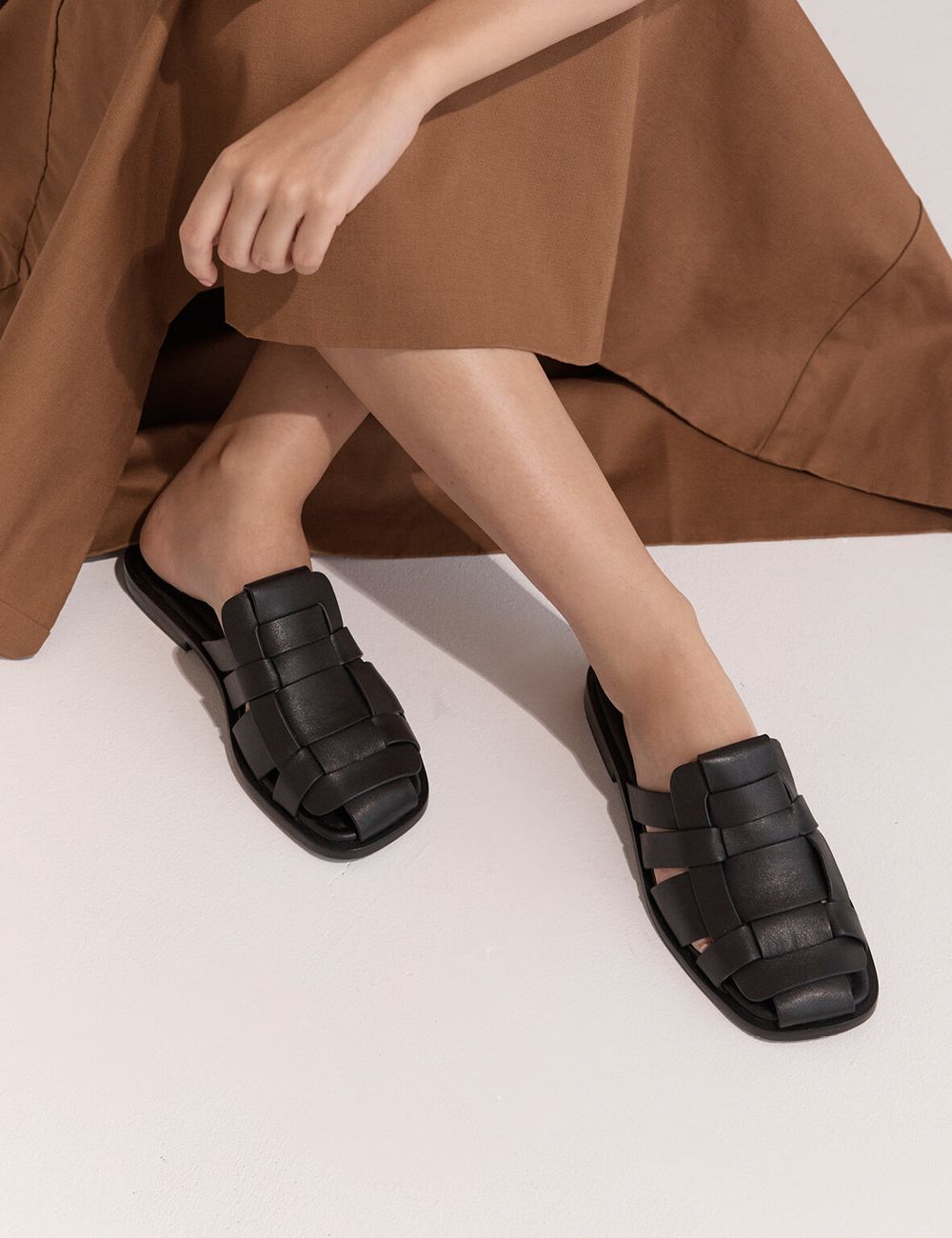 La Tribe Fishermen Mules