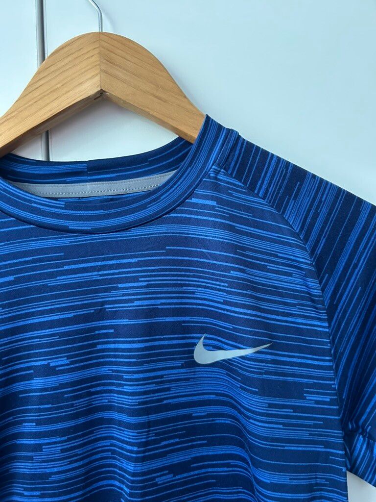 Nike Sports Top