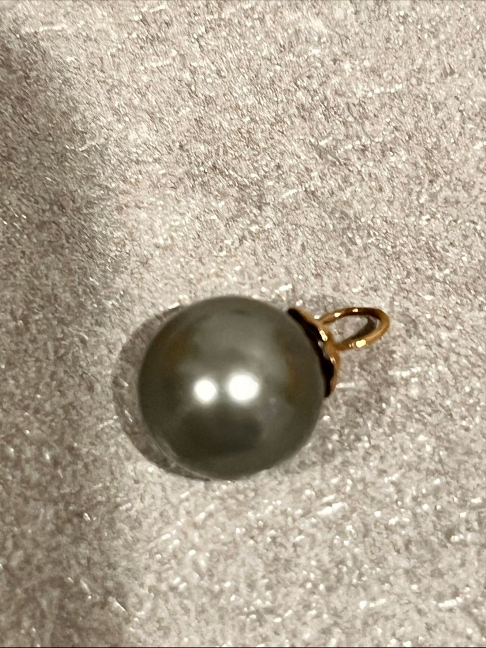 Grey Pearl Pendant